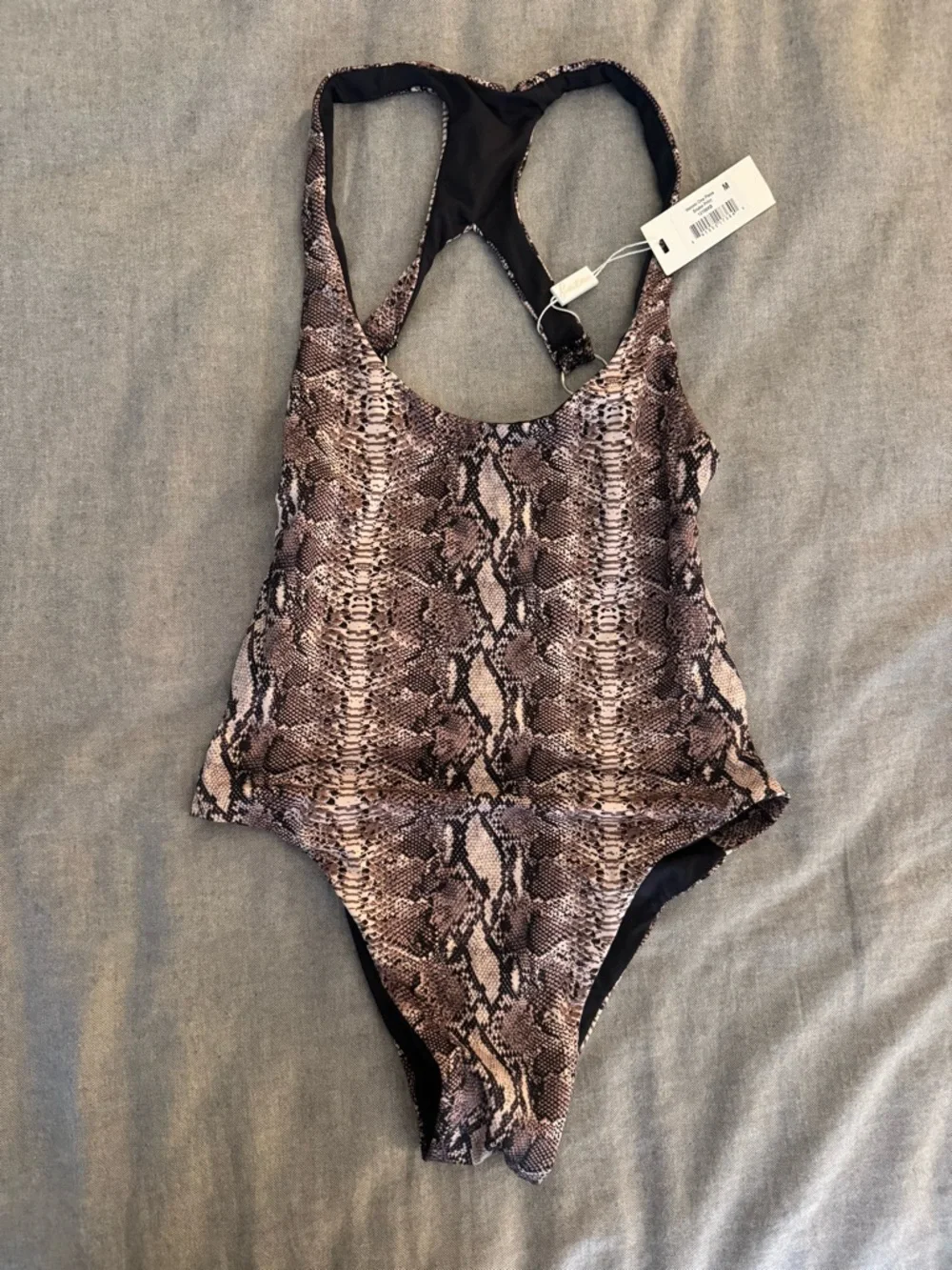 NWT Frankie’s Bikinis Venom One Piece Swimsuit - Picture 2 of 2